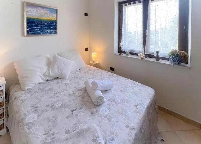 La Vigna Di Ranco Apartament